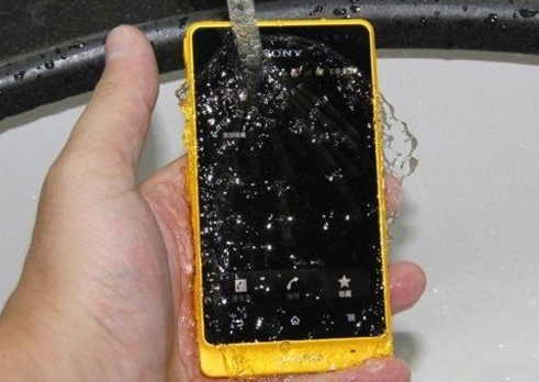 一问易答:防水手机进水后还能保修吗?